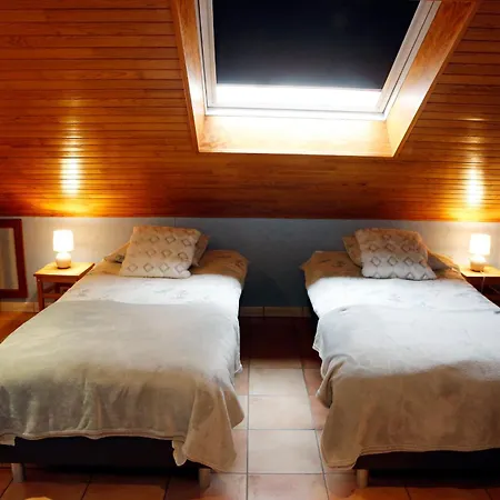 Au Coq En Pate Bed and Breakfast