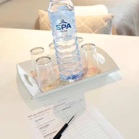 Au Coq En Pate Bed & Breakfast 3*