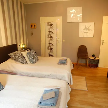 Au Coq En Pate Bed & Breakfast Jalhay